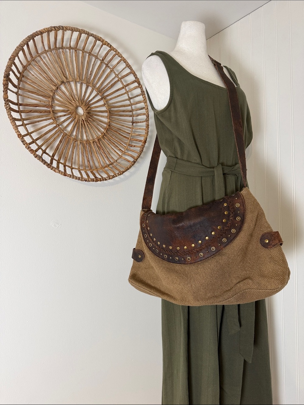HOBO Crossbody Bag - Picture 3 of 16